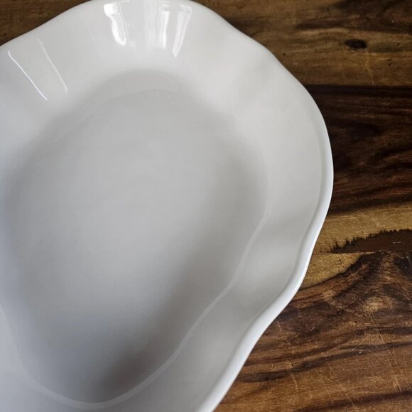 Over & Back White Unique Pasta Salad Fruit Oval Deep Serving Bowl 13" x 10" NEW - Picture 5 of 9